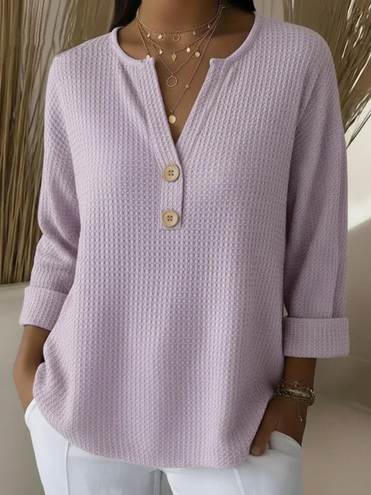 Lucia | Camiseta Henley de tejido gofrado