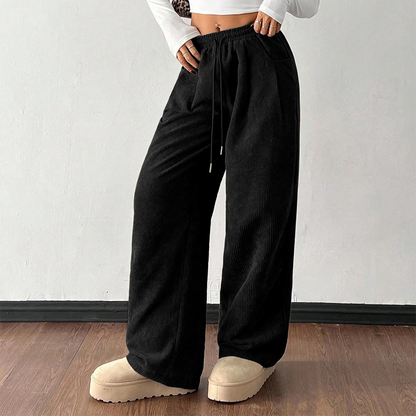 Pantalón de pana de tiro alto y corte amplio en negro