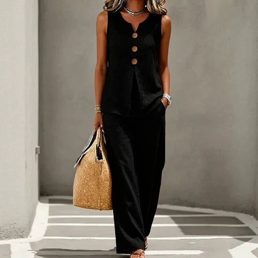 Conjunto Crema de dos piezas color negro - blusa sin mangas y pantalón amplio