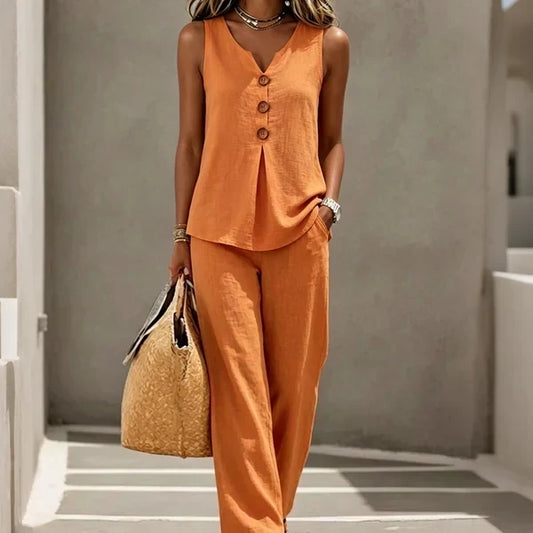 Conjunto Crema de dos piezas color naranja - blusa sin mangas y pantalón amplio